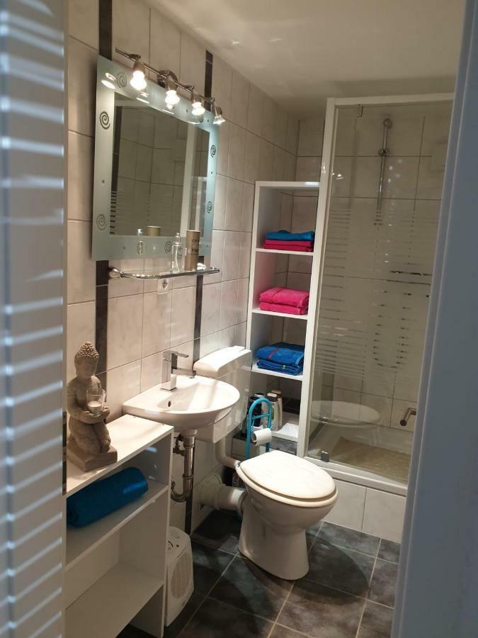 Haus Ella Apartment Homburg  Ngoại thất bức ảnh